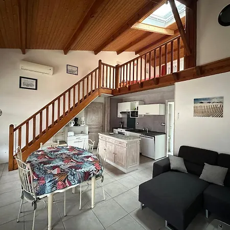 بيت للعطل Maison De - A 200m
