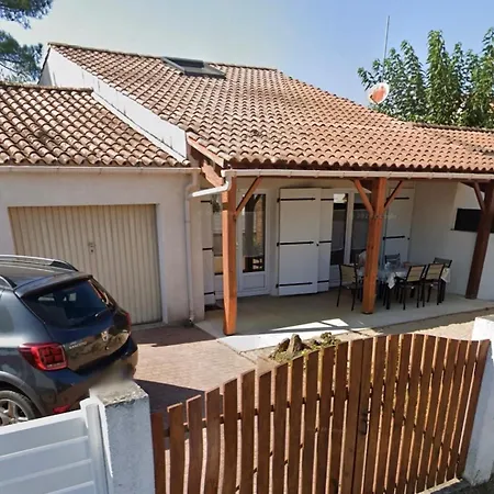 بيت للعطل Maison De - A 200m